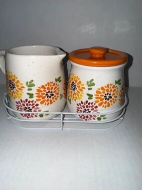 Heartland Hive Floral Creamer and Lidded Sugar Bowl Set with Caddy